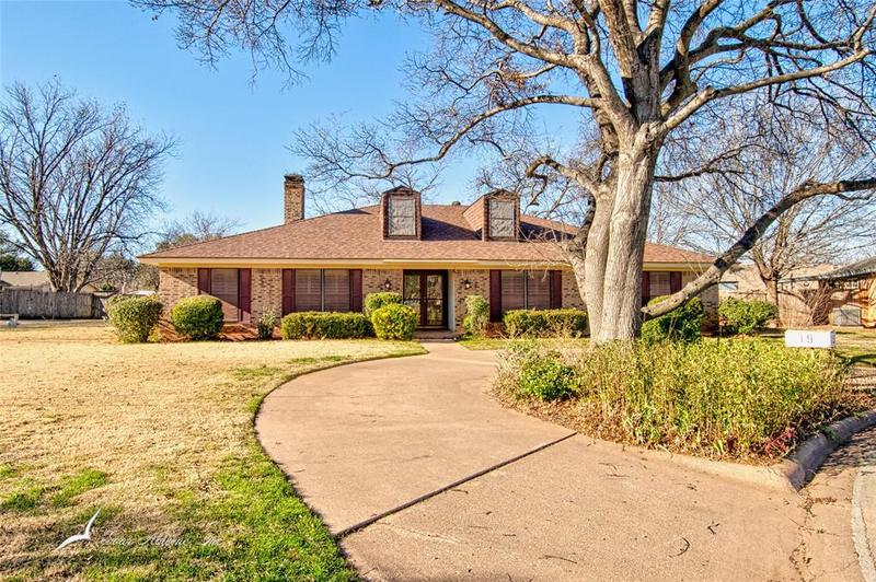 15 Pyracanthia Circle, Abilene, TX 79605 for Sale
