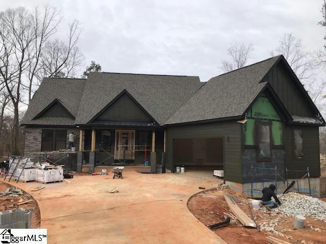 3307 THREE IRON DR, Seneca, SC 29678 Single Family Residence For Sale  MLS# 1514586