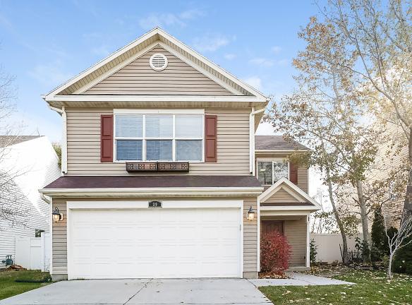 39 N Perth St - Lehi, UT 84043 - Home For Rent