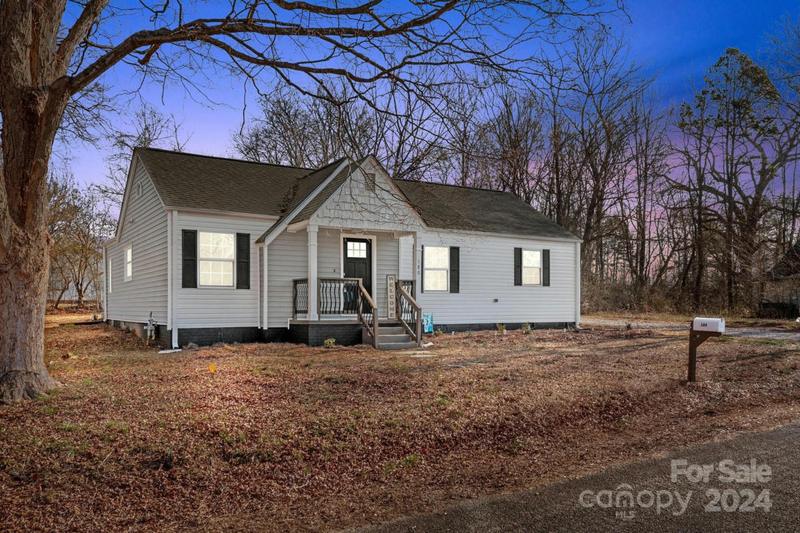 180 BROWN YADKIN ST, Salisbury, NC 28144 Single Family Residence For Sale  MLS# 4108230