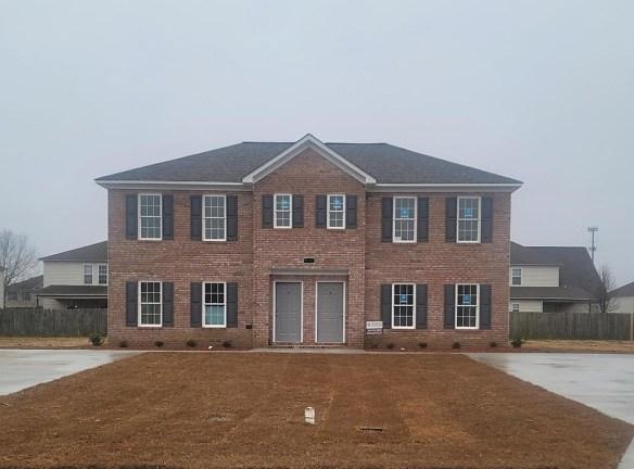 3944 Sedona Dr - Winterville, NC 28590 - Home For Rent