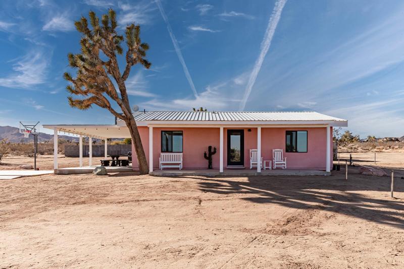 55717 Ruth Lane, Yucca Valley, CA 92284 for Sale