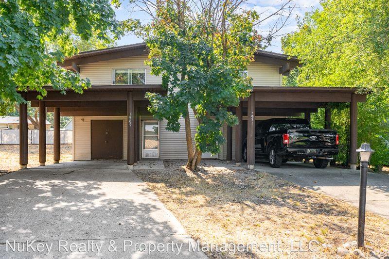 1509 N. Woodward Rd.  1509/1511 N. Woodward Rd. for Sale