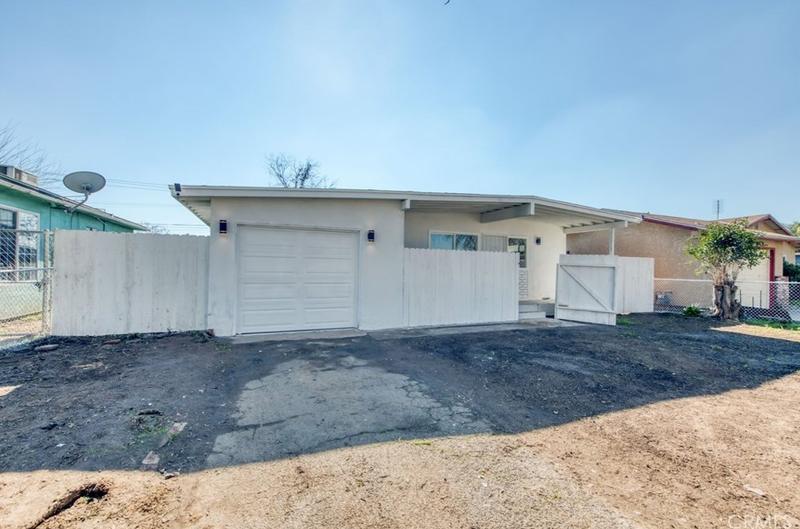 225 W Hawes, Fresno, CA 93706 - MLS MD24018165 for Sale