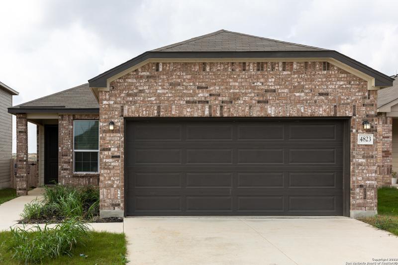 4823 Via Sonoma Trail, Encinal, TX 78019 for Rent