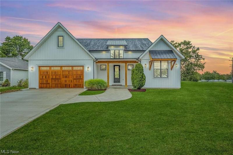 13084 Whitney Road, Strongsville, OH 44136  623367636 for Rent