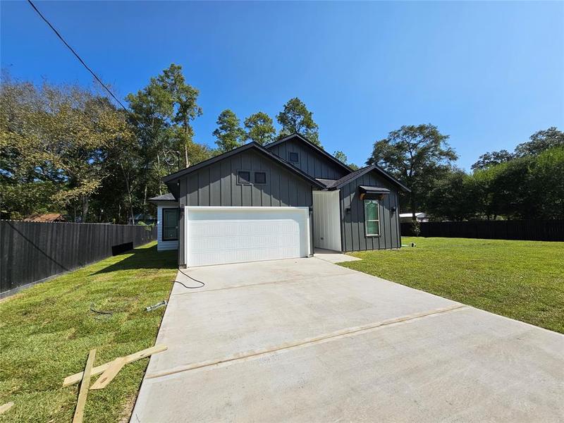 25939 Lantern, New Caney, TX 77357 for Rent