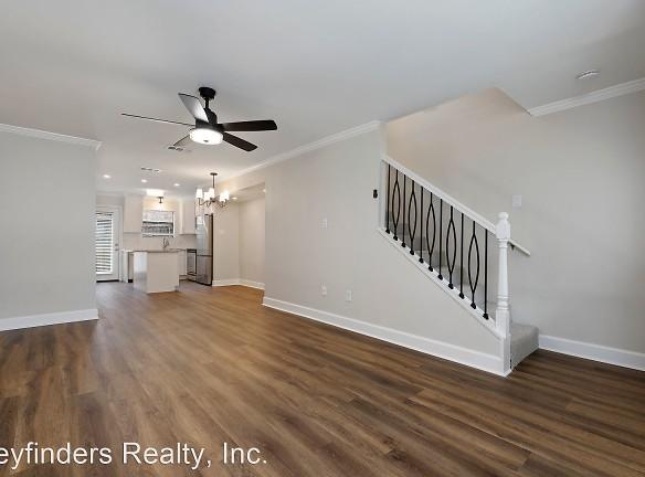 9506 Jefferson Hwy unit 15 - Baton Rouge, LA 70809 - Home For Rent