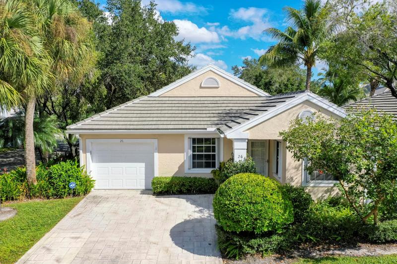 26 Governors Ct, Palm Beach Gardens, FL 33418 - MLS RX-10933307 for Sale