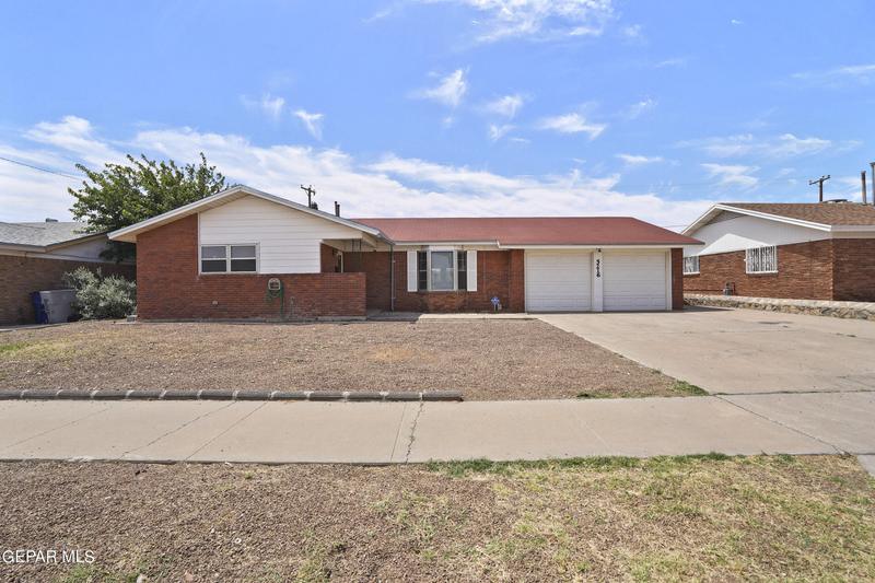 5216 Bastille Avenue, El Paso, TX 79924 for Sale