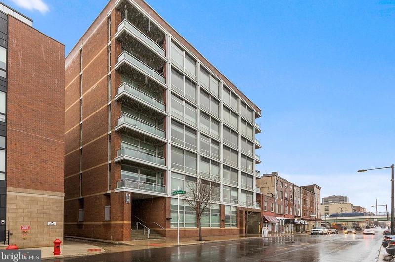 22 S Front St #204, Philadelphia, PA 19106 - MLS PAPH2297678 for Rent