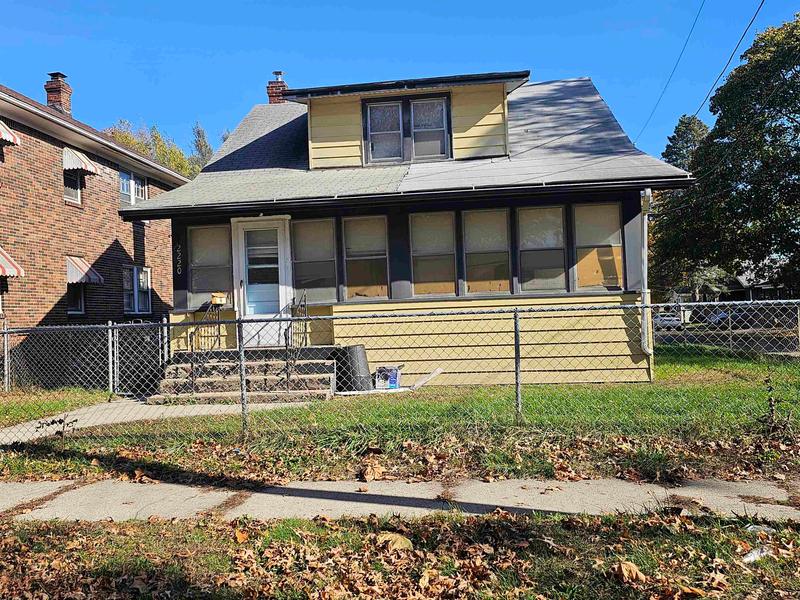 2220 7th Street, Rockford, IL 61104 for Sale