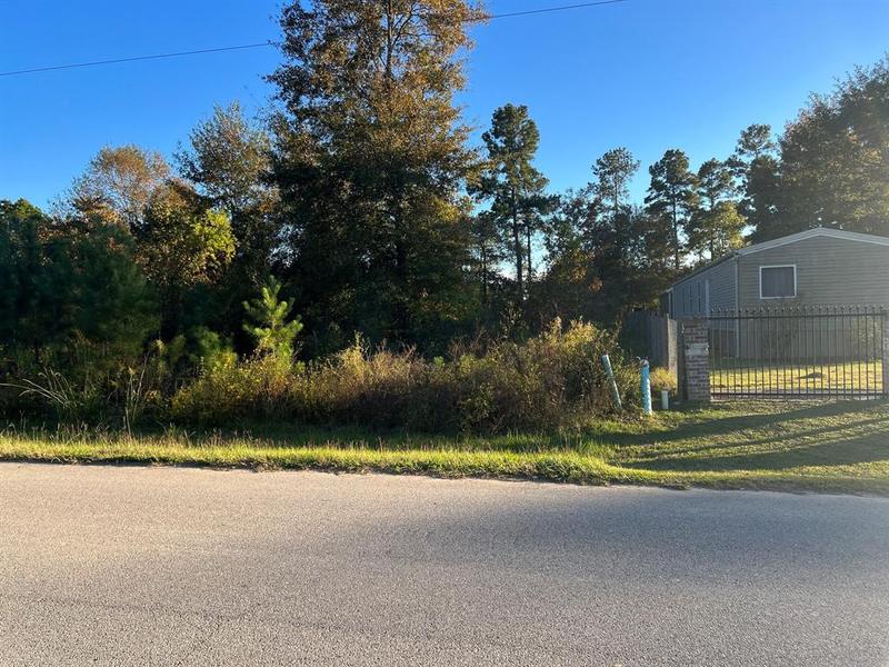 146 County Road 3479a, Cleveland, TX 77327 for Sale