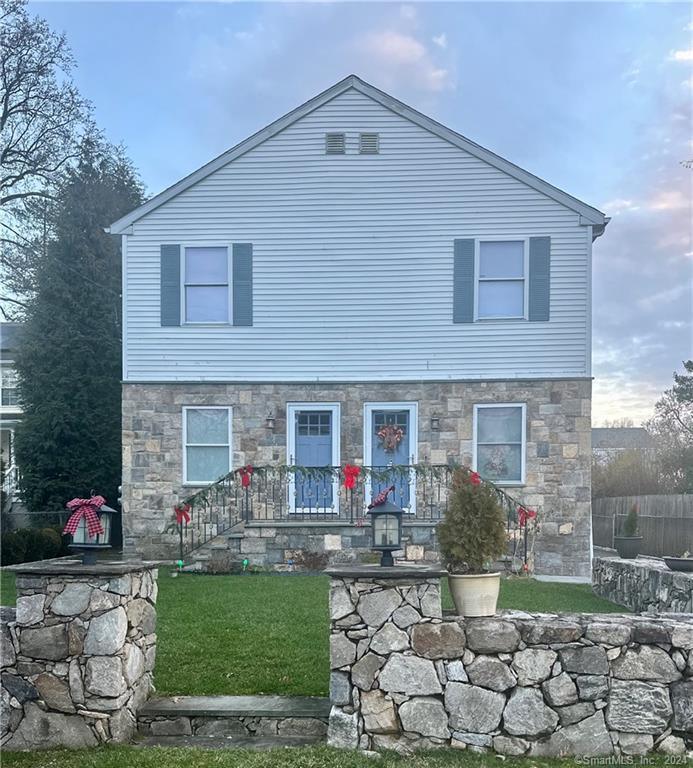 15 Edgewood Street, Norwalk, CT 06854 for Rent