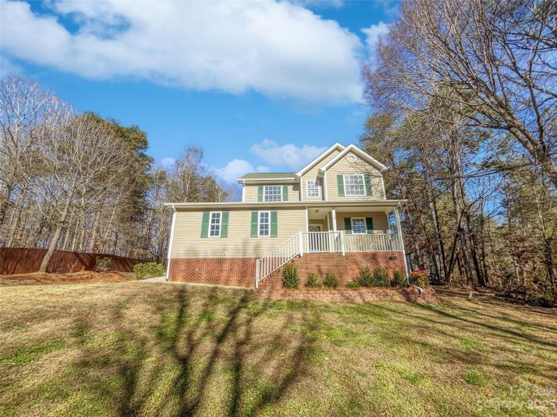 Dallas, Gaston County, NC House for sale Property ID: 418491853