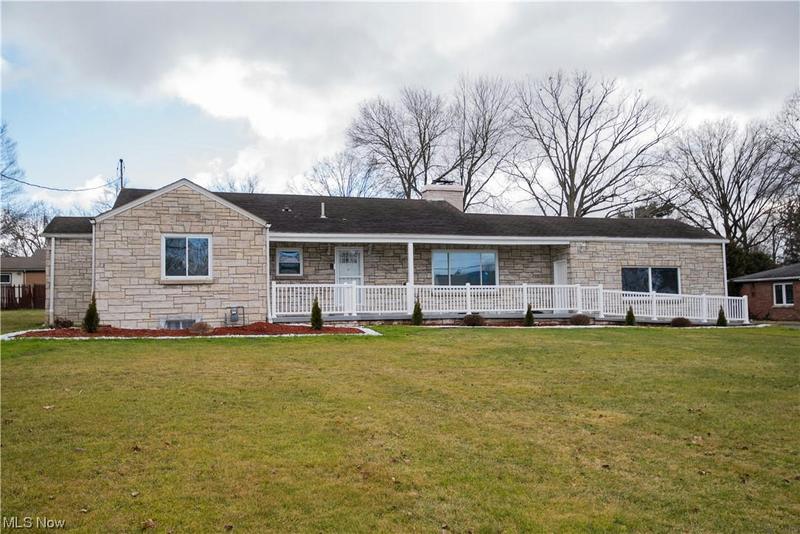 37 WOODVIEW AVE, Boardman, OH 44512 Single Family Residence For Sale  MLS# 5016276