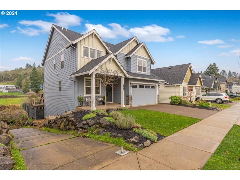 369 E TAYLOR DR, Newberg OR 97132 for Sale