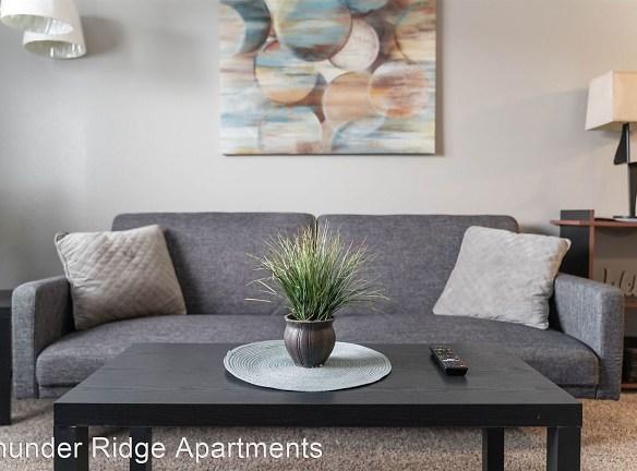 Thunder Ridge Apartments - 2206 Thunder Ridge Blvd - Cedar Falls, IA Apartments for Rent