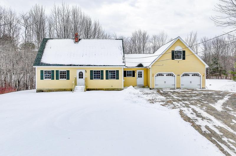 39 Tarybelu Ln, China, ME 04358 - MLS 1581043 for Sale
