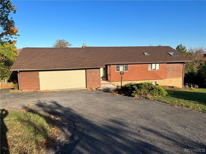 1004 Shenandoah Road, Lexington, VA 24450 for Sale