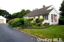 16 Bishop Ave, Westhampton, NY 11977 - MLS 3525622 for Rent