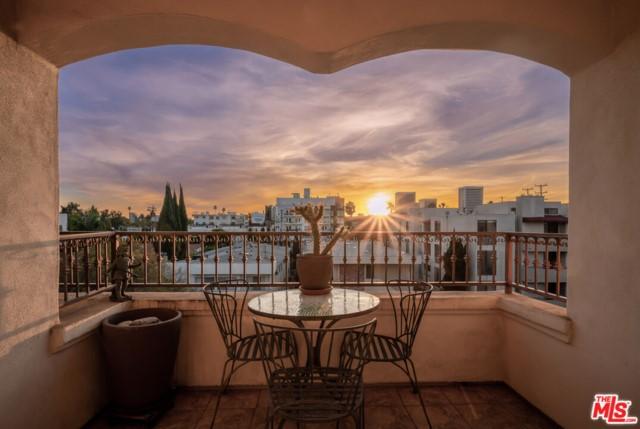 1828 Glendon PH4, Los Angeles CA 90025 for Sale