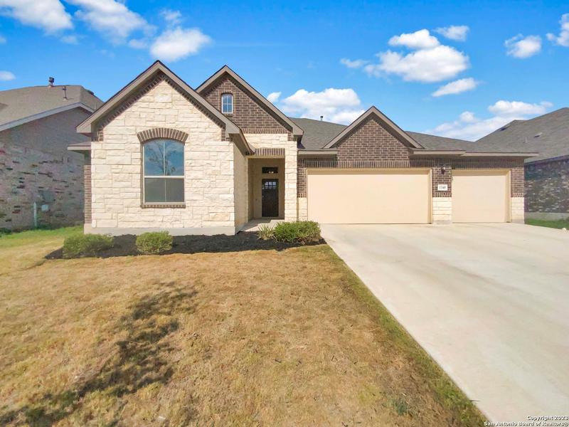 1340 Gruene Glen Street, New Braunfels, TX 78132 for Sale