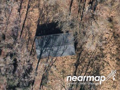 Nine Foot Rd for Sale