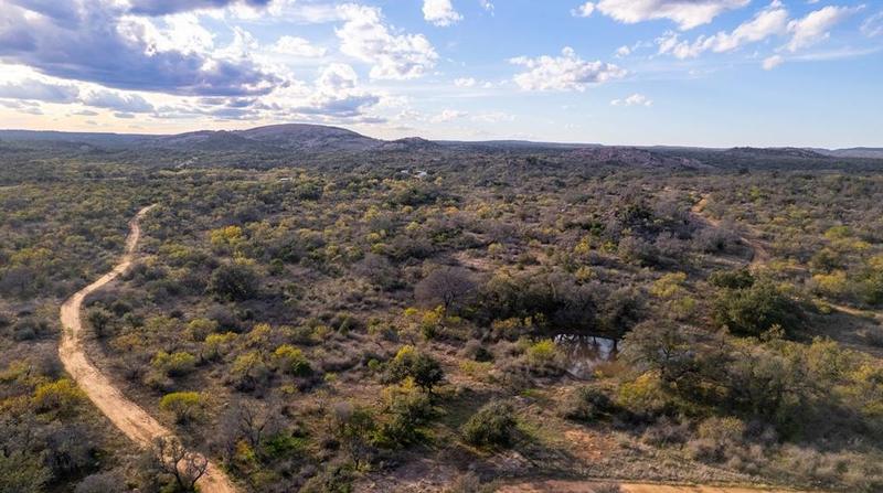 7395 Ranch Rd 965, Llano, TX 78643 - MLS 39186502 for Sale