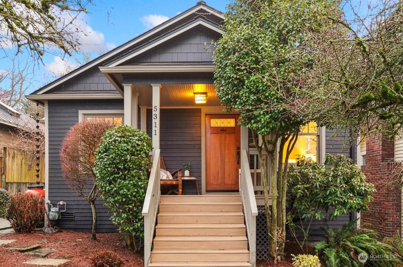 5311 9th Ave NE, Seattle, WA 98105 - MLS 2193653 for Sale