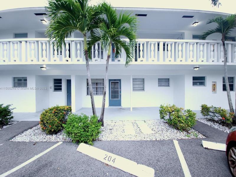 6500 Winfield Blvd #104, Margate, FL 33063 - MLS A11505248 for Sale