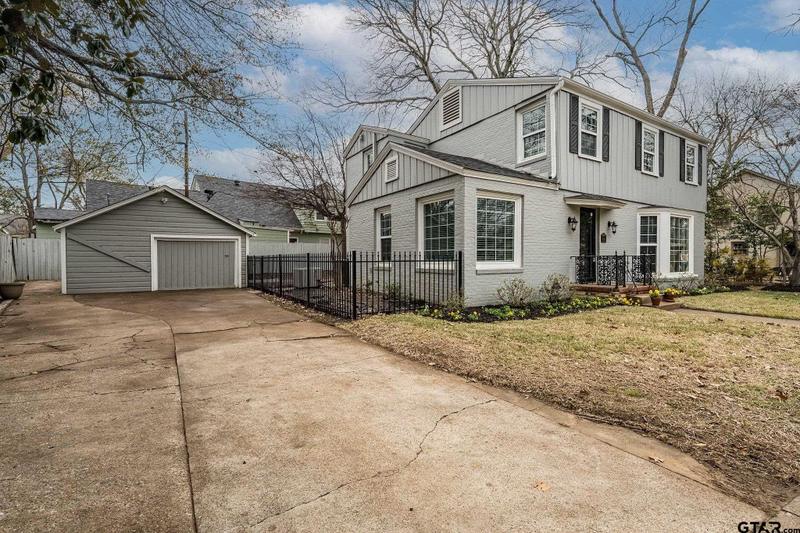 1912 South Robertson Avenue, Tyler, TX 75701 for Sale