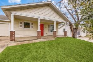 4615 Luzon Street, Dallas, TX 75216 for Sale