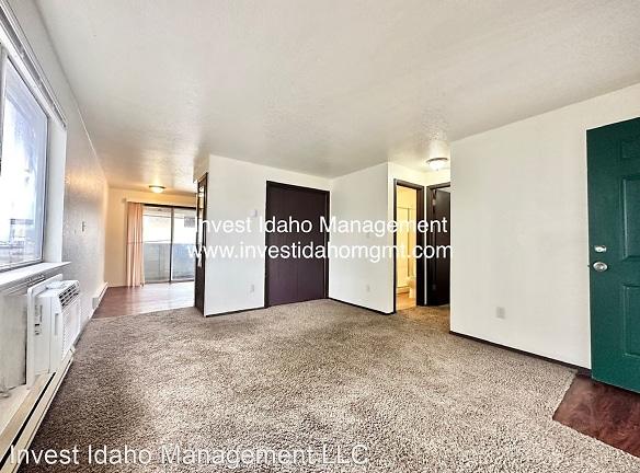 1057 W Melrose St - Boise, ID 83706 - Home For Rent