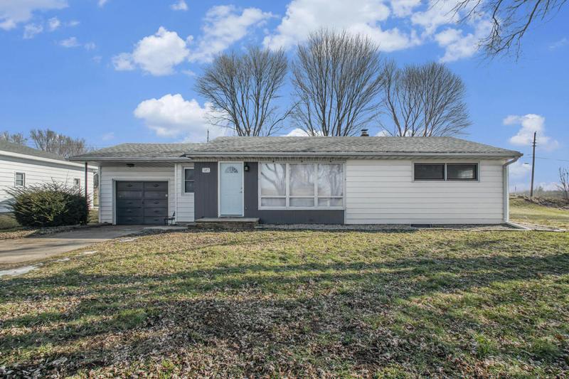 587 O BRIEN DR, Benton Harbor, MI 49022 Single Family Residence For Sale  MLS# 24005979