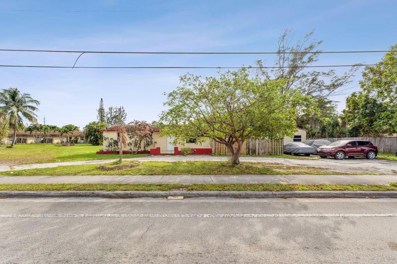 3548 Melaleuca Lane, Lake Worth, FL 33461 for Sale