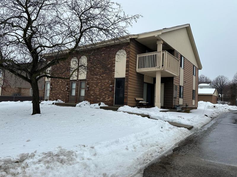 9089 N 85th St, Milwaukee, WI 53224 - MLS 1863008 for Sale