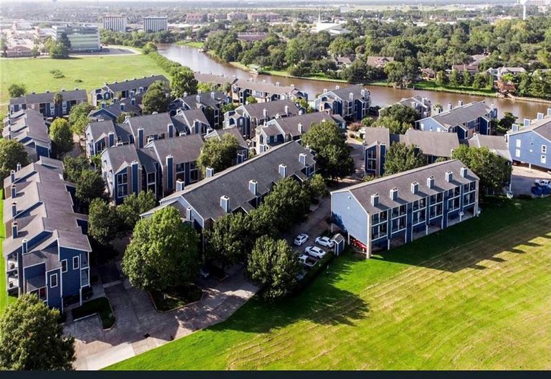 18519 EGRET BAY BLVD APT 1502, Webster, TX 77058 Condo/Townhouse For Sale  MLS# 91942825