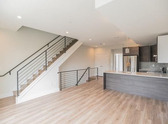 1517 N 9th St unit 2 - Philadelphia, PA 19122 - Home For Rent