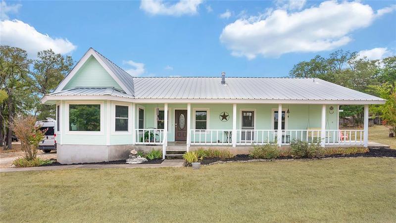 300 Chaparral Dr, Liberty Hill, TX 78642 for Sale