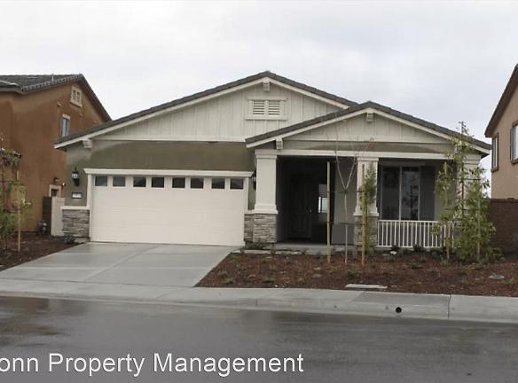 29516 Rigging Way - Menifee, CA 92584 - Home For Rent