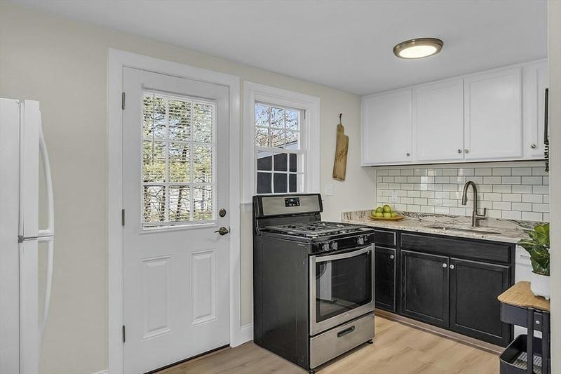 63 NEILLIAN WAY # 63, Bedford, MA 01730 Duplex For Sale  MLS# 73200178