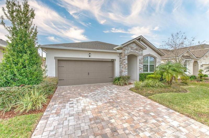11621 Blue Woods Dr, Riverview, FL 33569 - MLS T3494679 for Sale