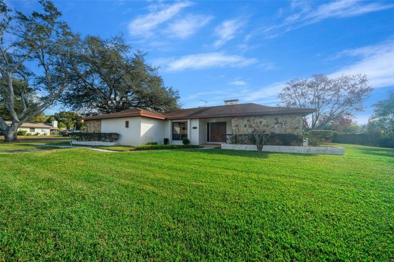 33326 TEWKSBURY DR, LEESBURG, FL 34788 Single Family Residence For Sale  MLS# O6178060
