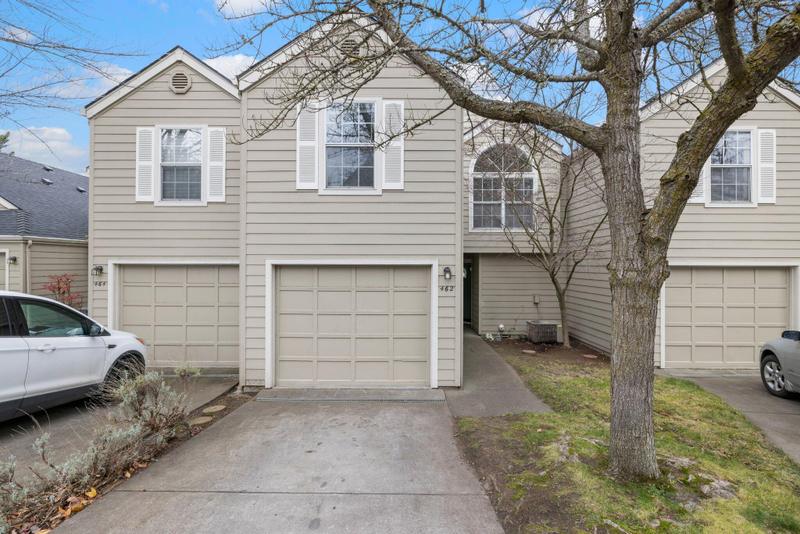 462 Lori Lane, Ashland OR 97520 for Sale