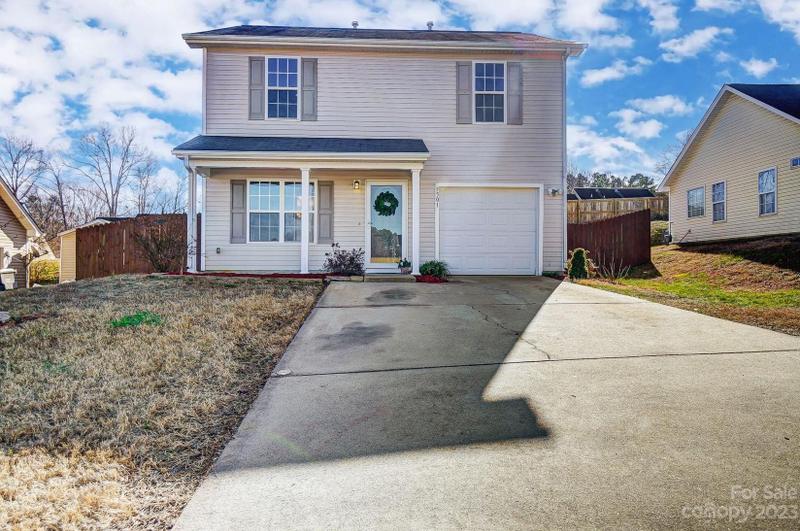 Dallas, Gaston County, NC House for sale Property ID: 418661792