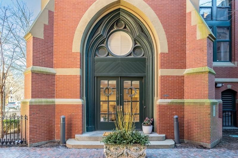 2 Clarendon #101, Boston, MA 02116 - MLS 73202343 for Sale