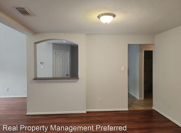 12810 Claycliff Ct - Houston, TX 77034 - Home For Rent