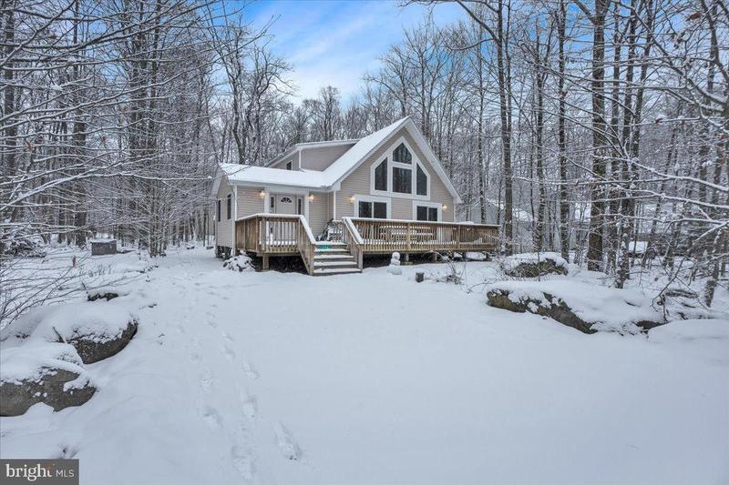 Pocono Lake, Monroe County, PA House for sale Property ID: 418726244