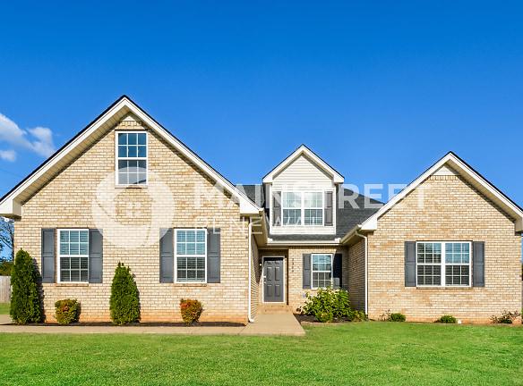 2344 Auldridge Dr - Christiana, TN 37037 - Home For Rent